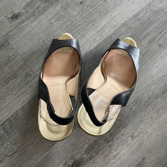 Christian Louboutin Black Gold Leather Slingback Peep Toe Pumps Size 39.5EU - Picture 6 of 13